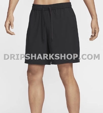 NK TECH SHORTS - Negro