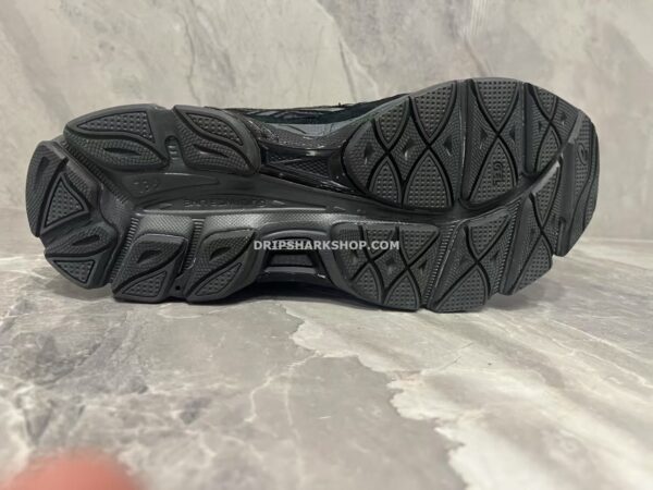 Asics NYC Waterproof - Negro