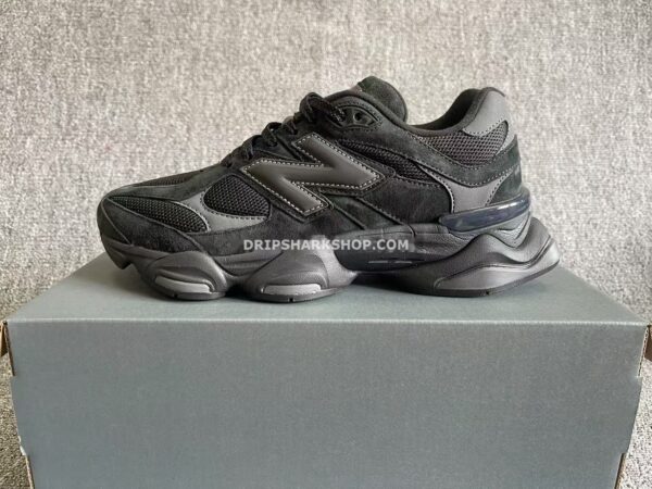 Zapatillas New Balance 9060 Triple Black