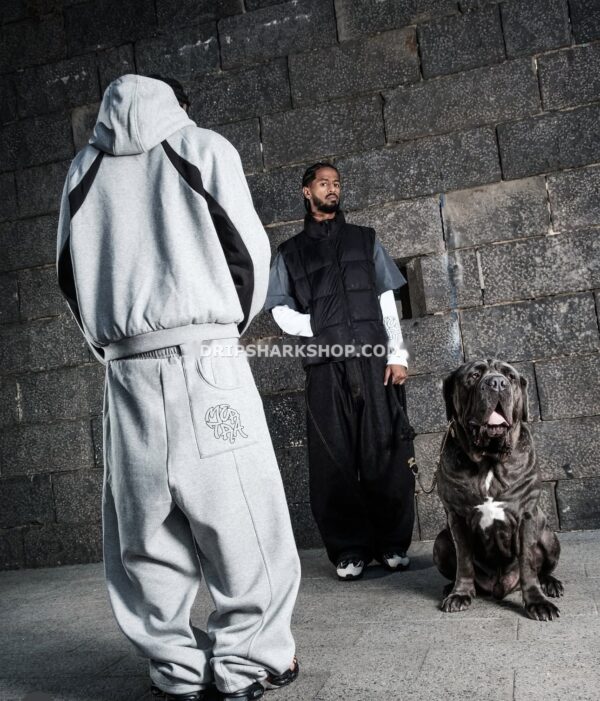 Chándal Mertra gris