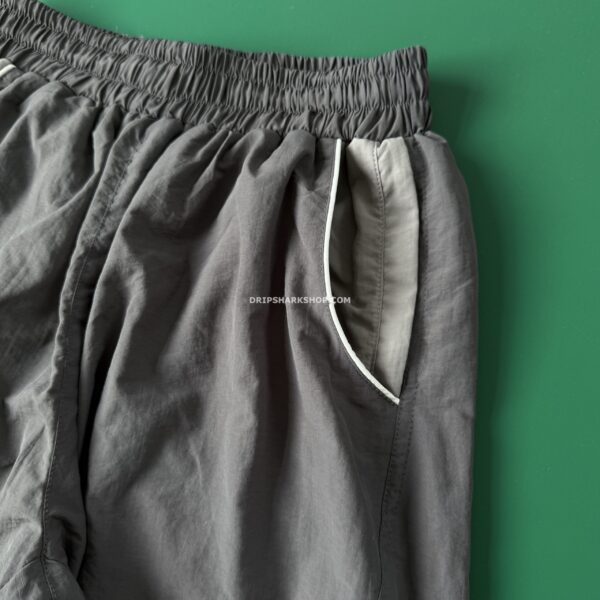 Chándal Mertra gris