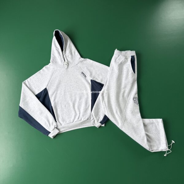 Chándal Mertra gris