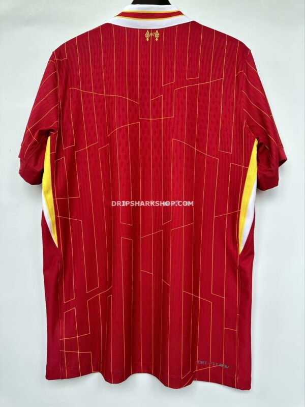 Camiseta local Liverpool 24/25