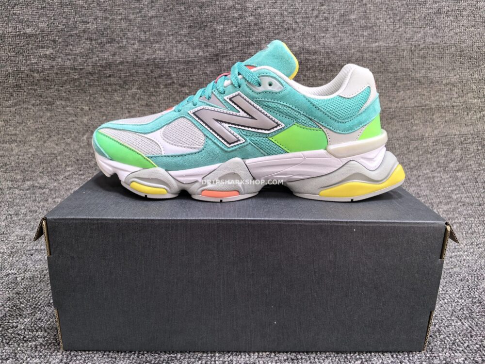 Zapatillas New Balance 9060 Cyan Burst