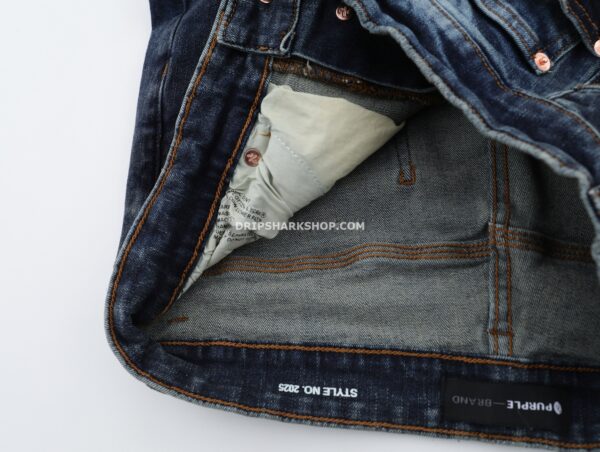 542822e0 Vaqueros Purple Brand