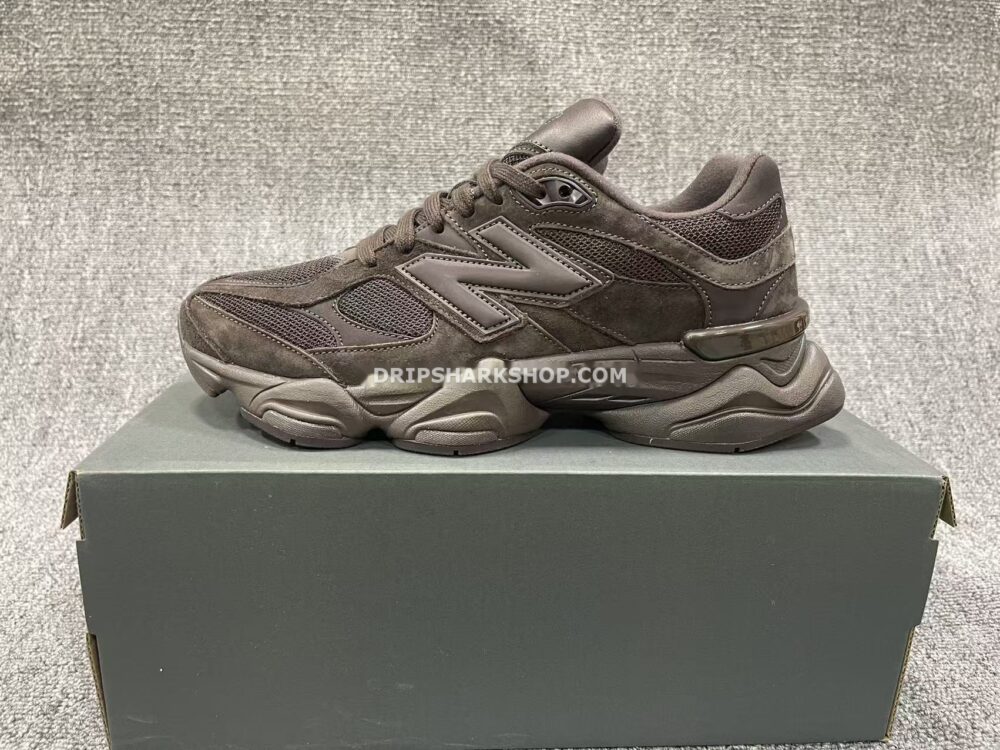 Zapatillas New Balance 9060 Brown