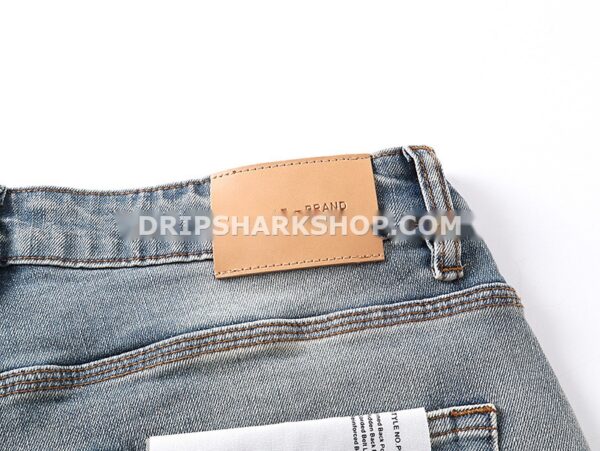 65652df4 Vaqueros cortos Purple Brand