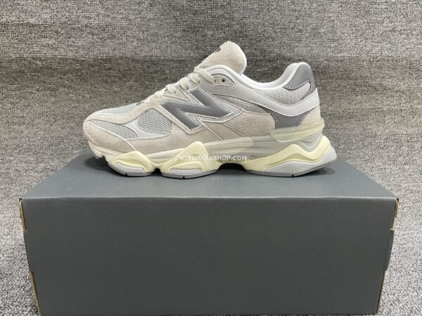 Zapatillas New Balance 9060 Quartz Grey