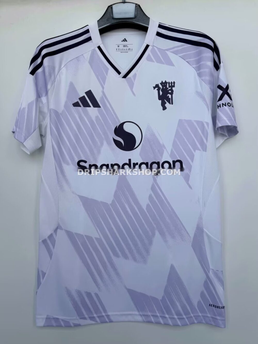 70088468 Camiseta visitante Adidas Manchester United 25/26