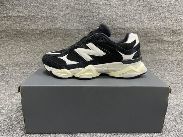 Zapatillas New Balance 9060 Black/White