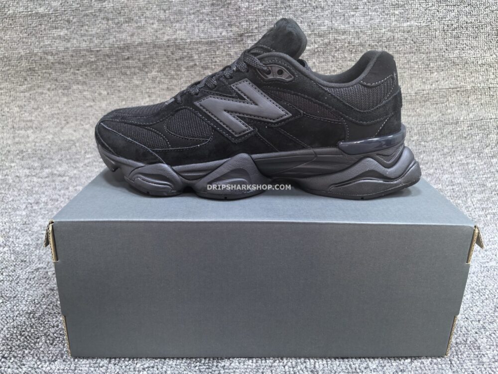 Zapatillas New Balance 9060 Triple Black