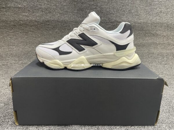 Zapatillas New Balance 9060 Sea Salt