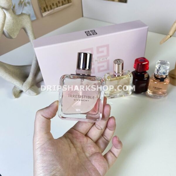 Perfume Givenchy 30 ml x4