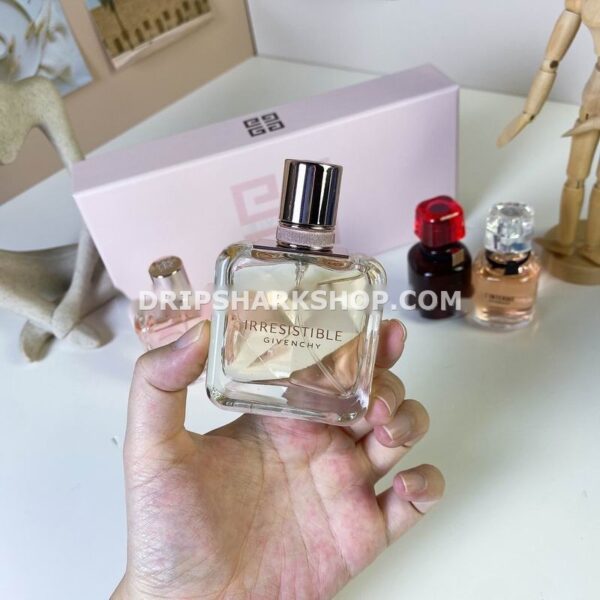 Perfume Givenchy 30 ml x4