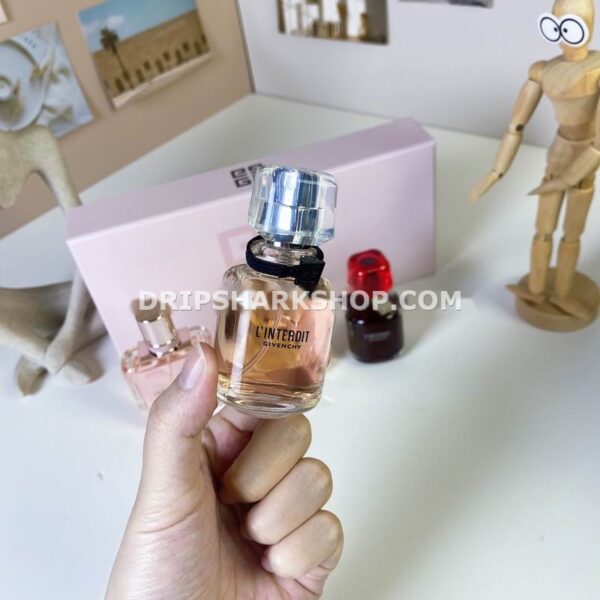Perfume Givenchy 30 ml x4