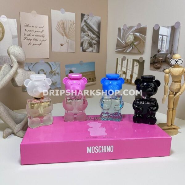 Perfume Moschino 30 ml x4