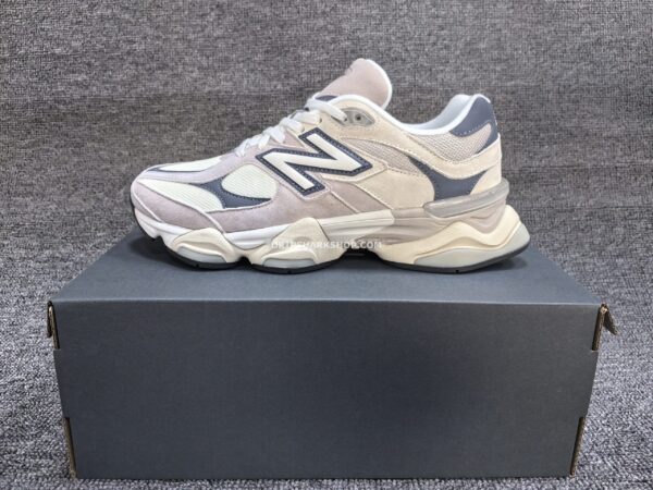 Zapatillas New Balance 9060 Moonrock