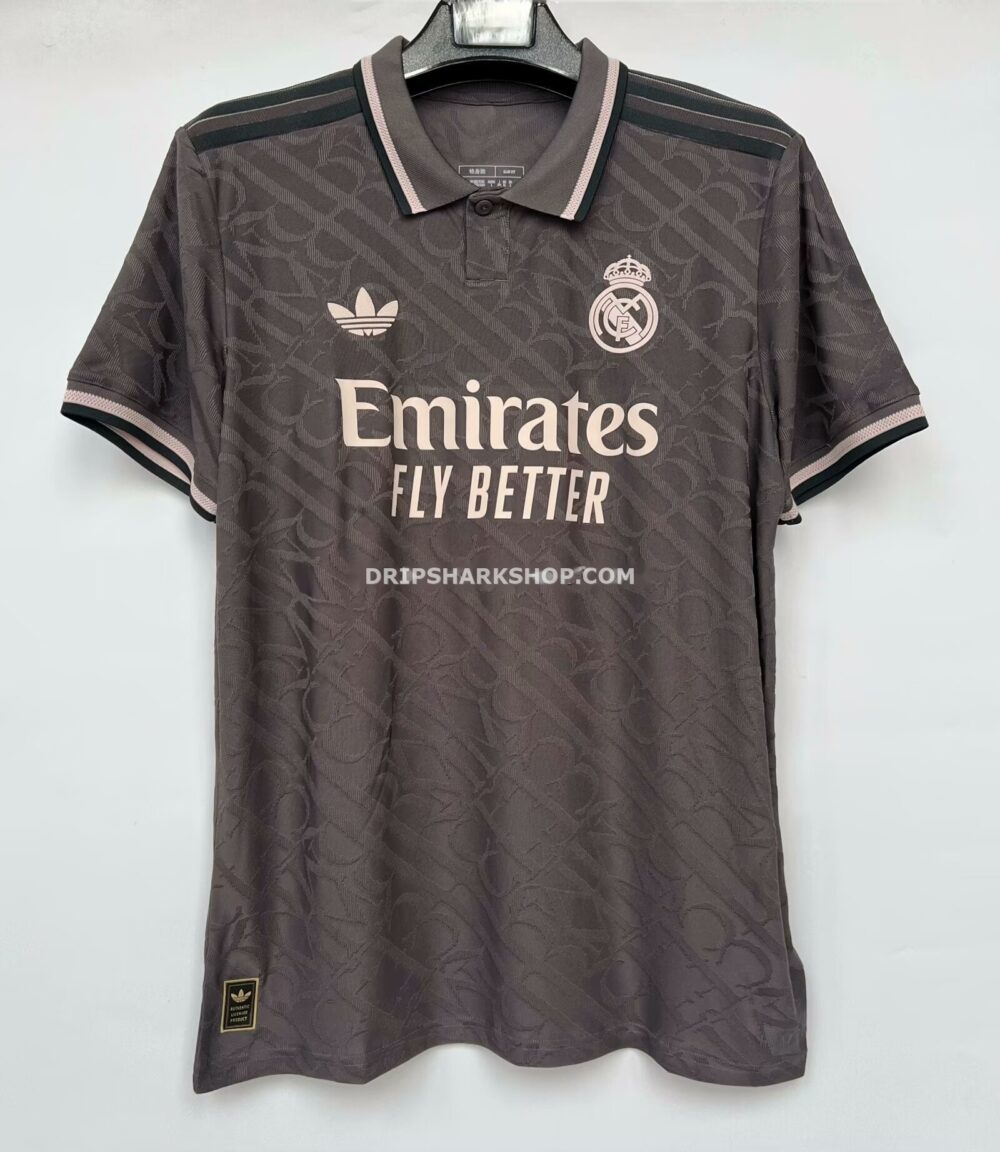 bb571880 Camiseta Real Madrid tercera equipación 24/25