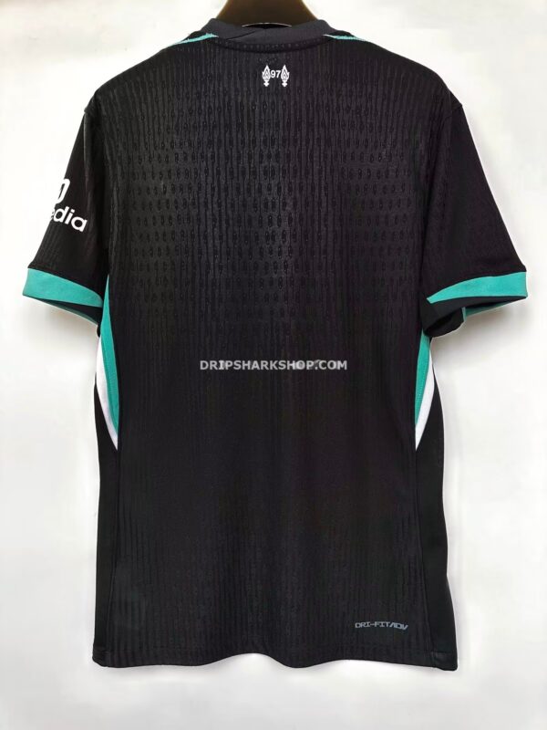 Camiseta visitante Liverpool 24/25