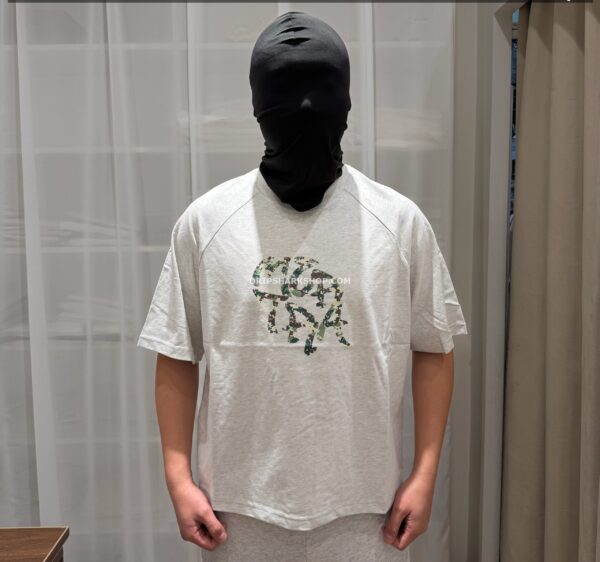 d5d38210-scaled-1 Camiseta Mertra