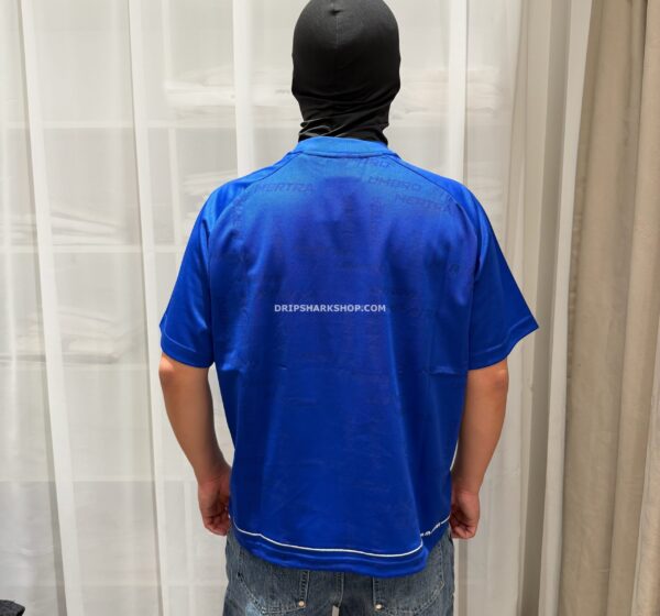 dfaaf095-scaled-1 Camiseta Mertra azul