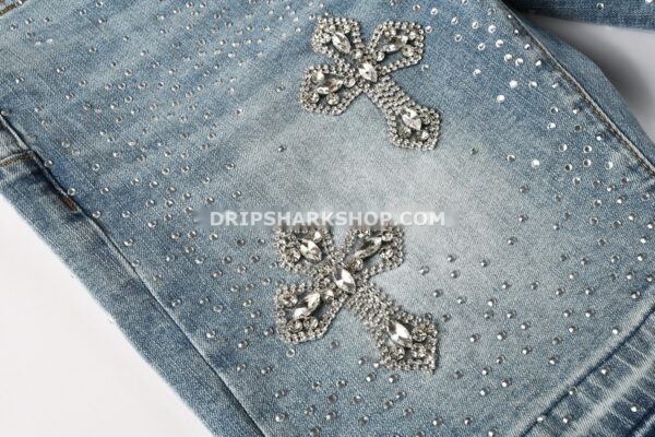 f1256b38 Vaqueros cortos Purple Brand