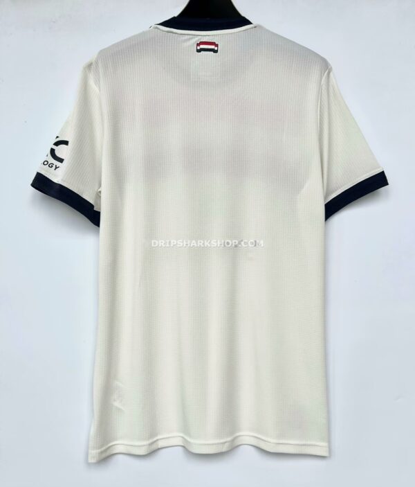 f994f882 Camiseta Manchester United tercera equipación 24/25