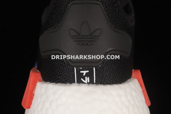 04-41 Adidas NMD R1 Core Black Core Black Cloud White