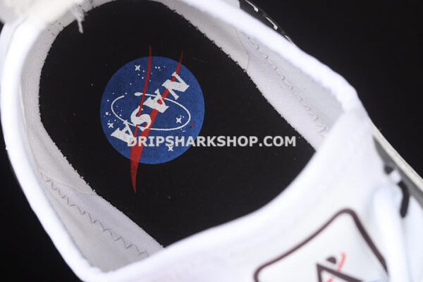 Adidas Nasa X NMD R1 Spectoo Footwear White Footwear White Core Black - Blanco