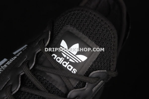 Adidas R1 Boost V2 Black Black Black - Negro