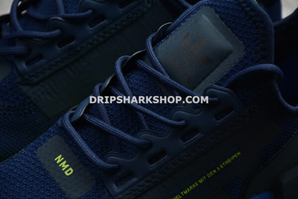Adidas NMD R1 V2 Shoes Collegiate Navy Collegiate Navy Signal Green