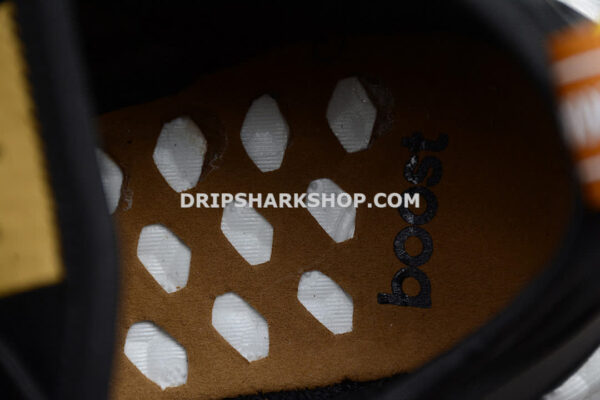 Adidas NMD R1 Ftwr White Copper Met Ash Pearl S18