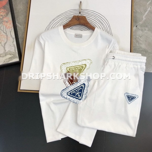 Conjunto corto Pradaa