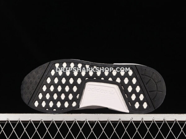 Adidas NMD Ri.V2 Shoes Core Black Core Black Core Black - Blanco