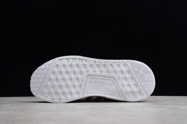 Adidas NMD R1 Ftwr White Copper Met Ash Pearl S18