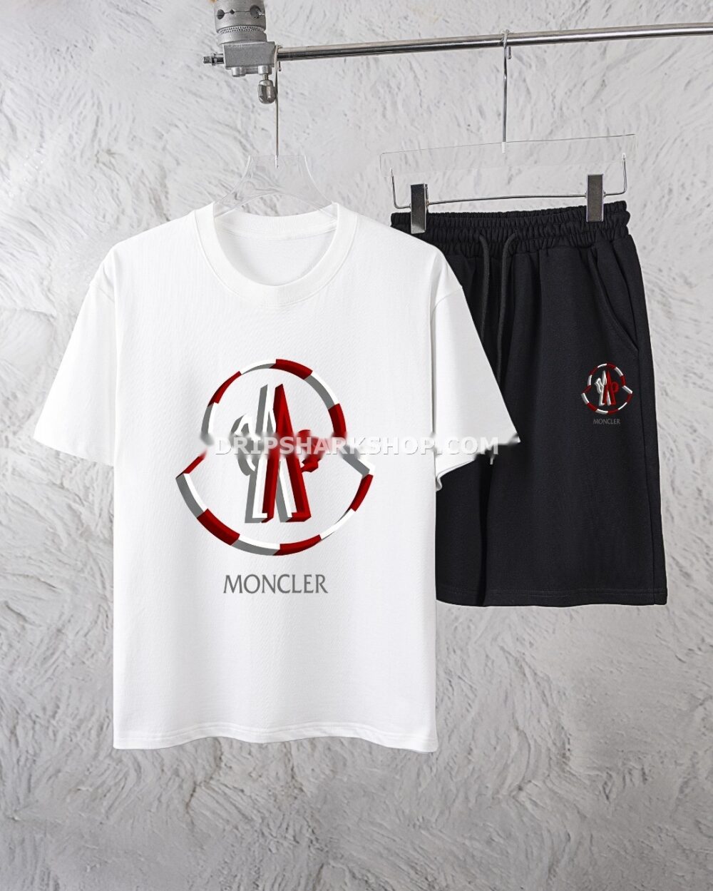 2d85c822 Conjunto corto Moncler