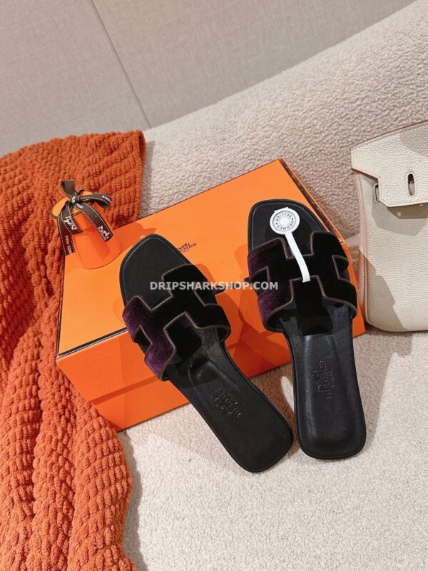 394e91a3 Sandalias Hermes - Oran Violeta oscuro