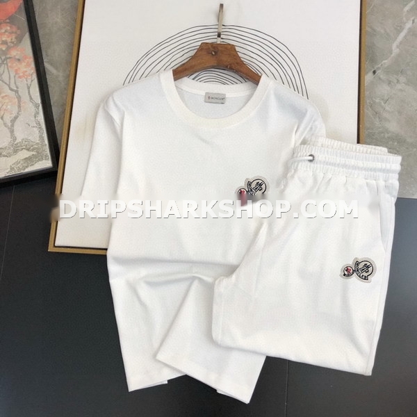 3e16f3bc Conjunto corto Moncler