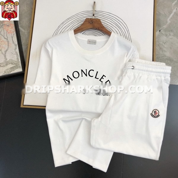 Conjunto corto Moncler