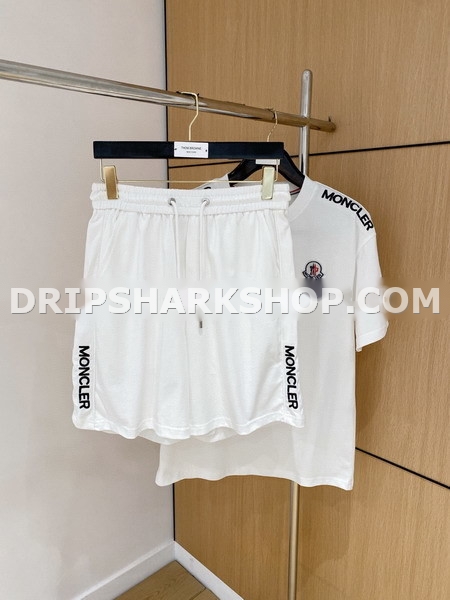 Conjunto corto Moncler