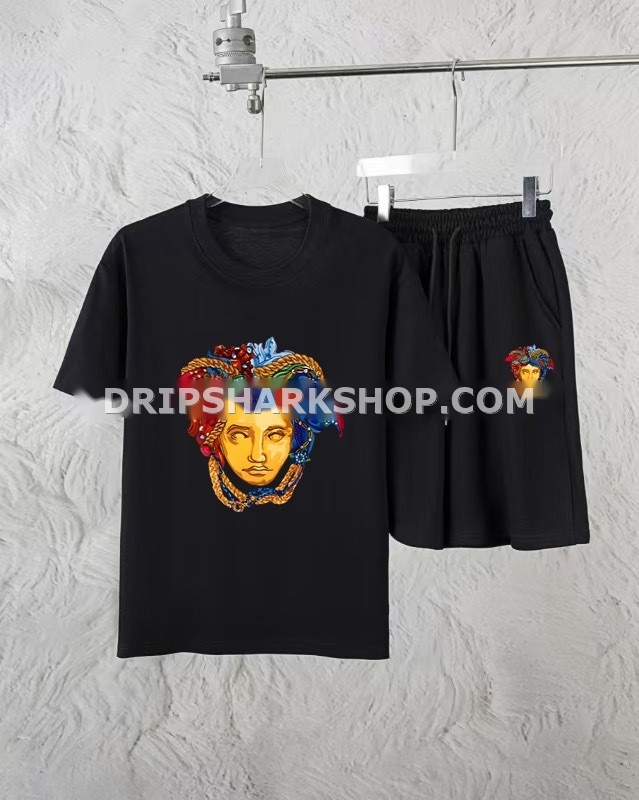 Conjunto corto Versace