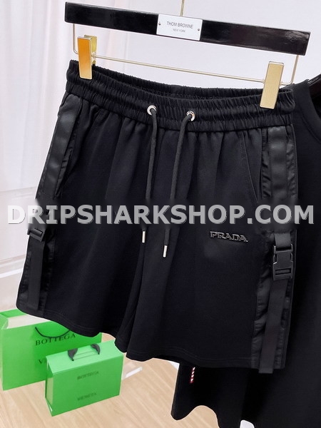 Conjunto corto Pradaa