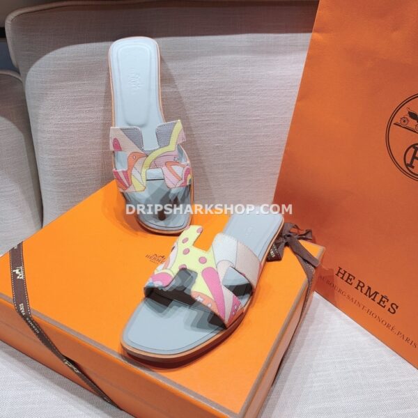 Sandalias Hermes - Oran estampado multicolor