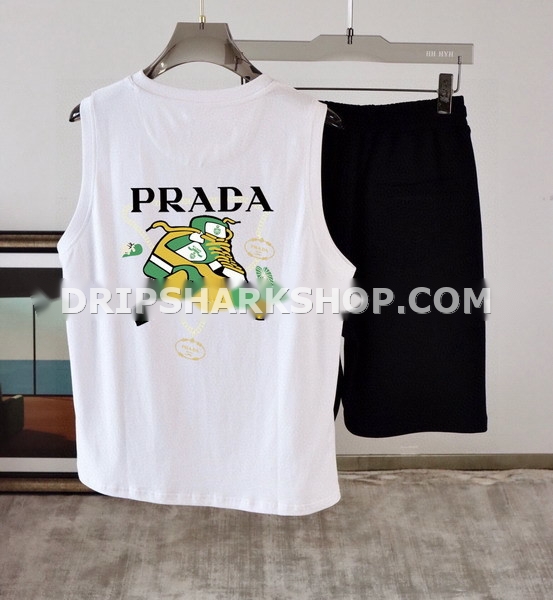 Conjunto corto Pradaa