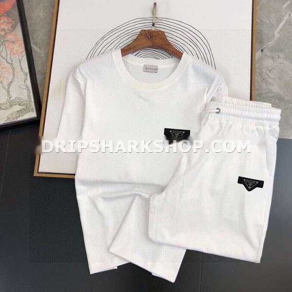 Conjunto corto Pradaa