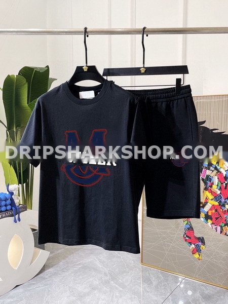 Conjunto corto Moncler