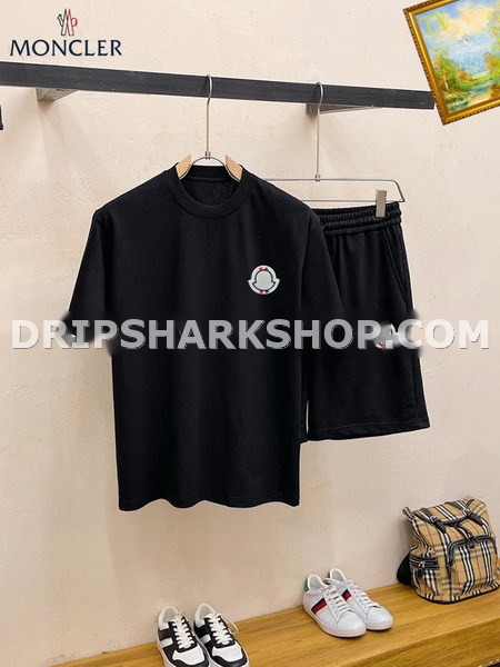 fc98250a Conjunto corto Moncler