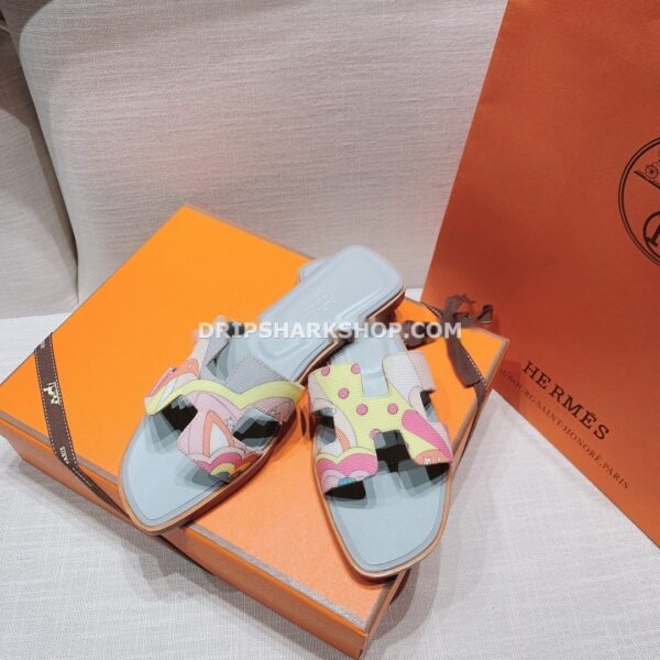 Sandalias Hermes - Oran estampado multicolor