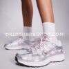 Nike p-6000 gris y rosa