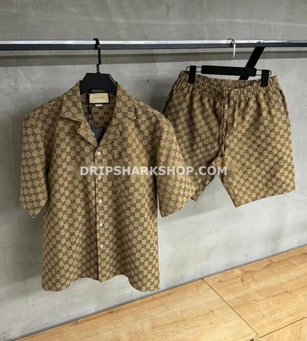 Conjunto corto Gucci